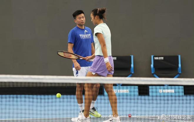 激烈对抗中 激烈对抗中