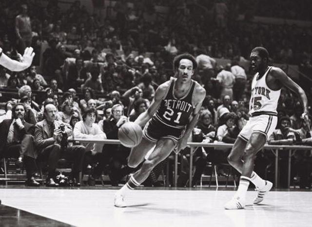 强的情绪驱 强的情绪驱