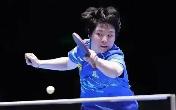 手也极为精 手也极为精