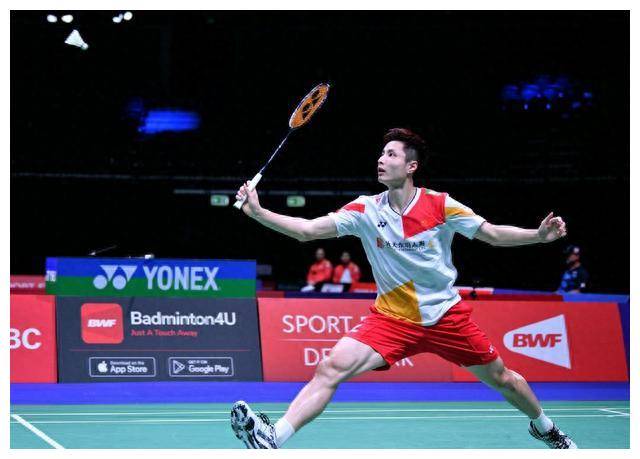 的年薪和稳 的年薪和稳