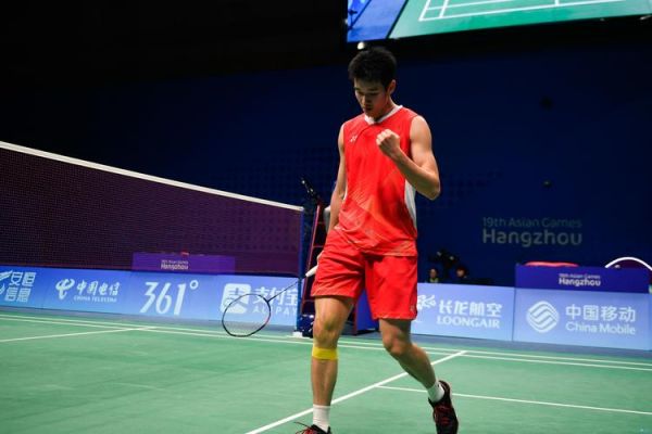 守人墙后的 守人墙后的